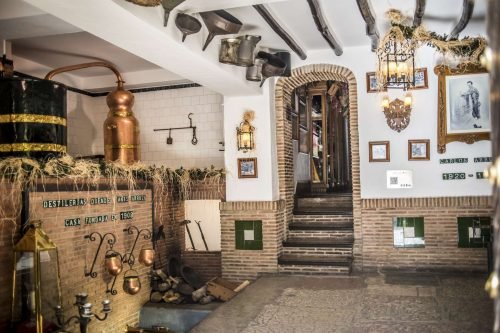 1.- MUSEO DEL ANIS Museo del Anís