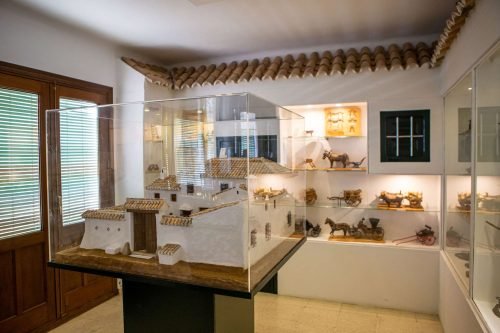 6.- MUSEO CASA DE LA JUVENTUD Museos de la Casa de la Juventud
